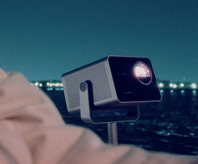 Leica Beamer bei Albert Knoll in der Englschalkinger Str. 230, Ihr perfekter Beamer wartet bei uns in Bogenhausen München bei Albert Knoll ETS GmbH.